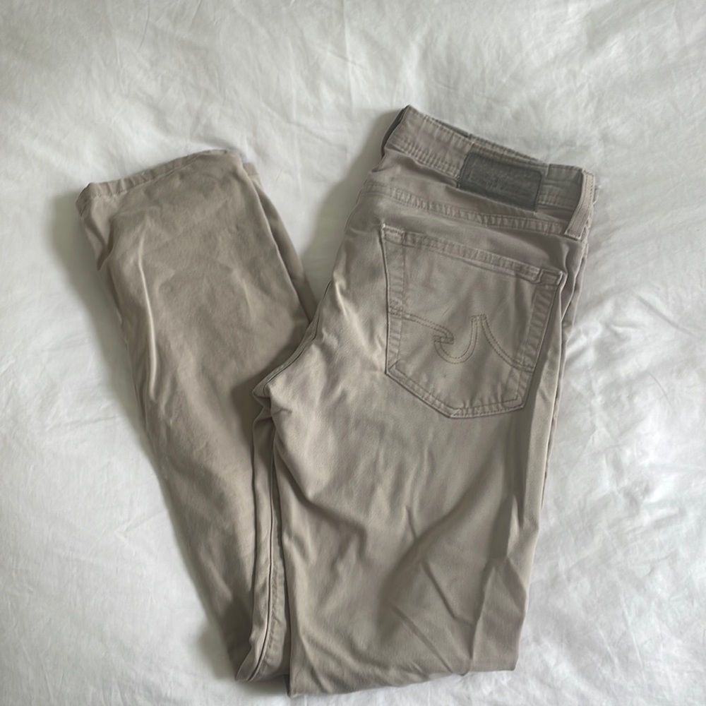 Men’s AG Matchbox Slim Straight Stone khaki